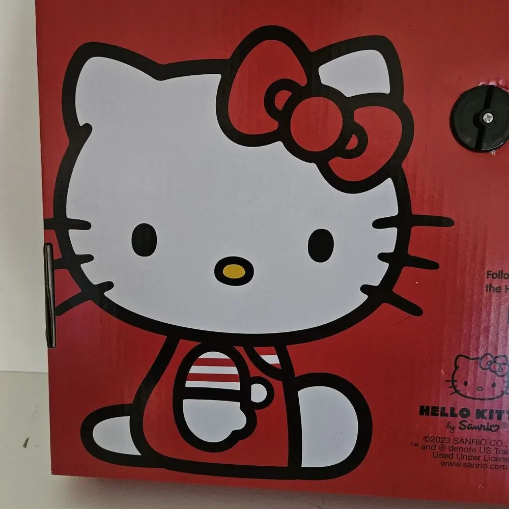 Over-sized Giant 18” Wide Hello Kitty Wall Clock‎ NEW